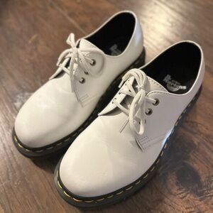 Dr. Martens White Leather Lace-Up Shoes